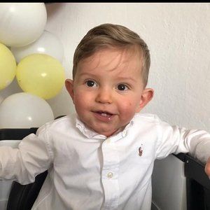 Meet your Posher, Sara